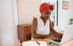 women in clean cooking